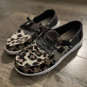 Hey Dudes/ Wendy Patchwork/ Size 9/ NWT
